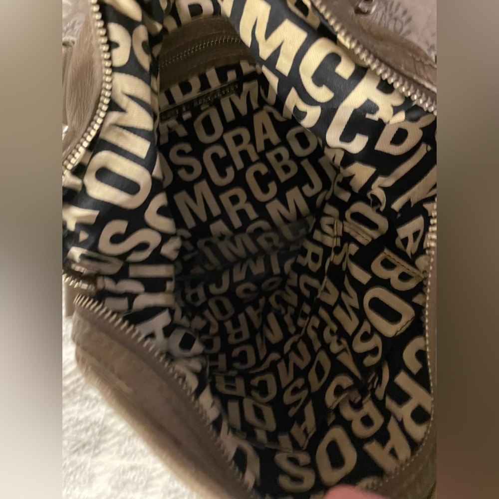 ✨ Marc Jacobs Classic Leather Shoulder Bag ✨ - Picture 3 of 3